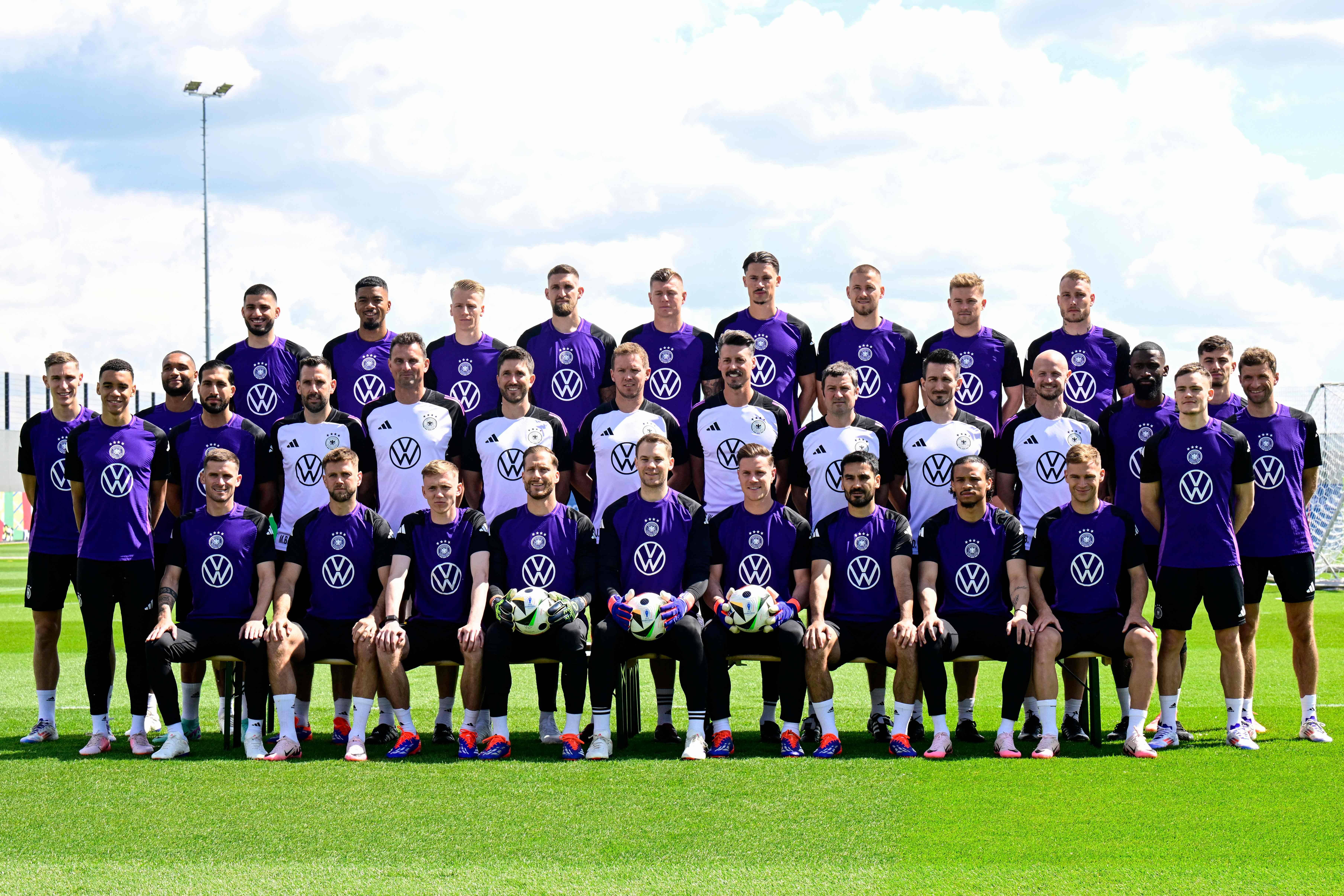 包含风起云涌的欧洲足球竞技,激动人心的词条 包含风起云涌的欧洲足球竞技,激动人心的词条