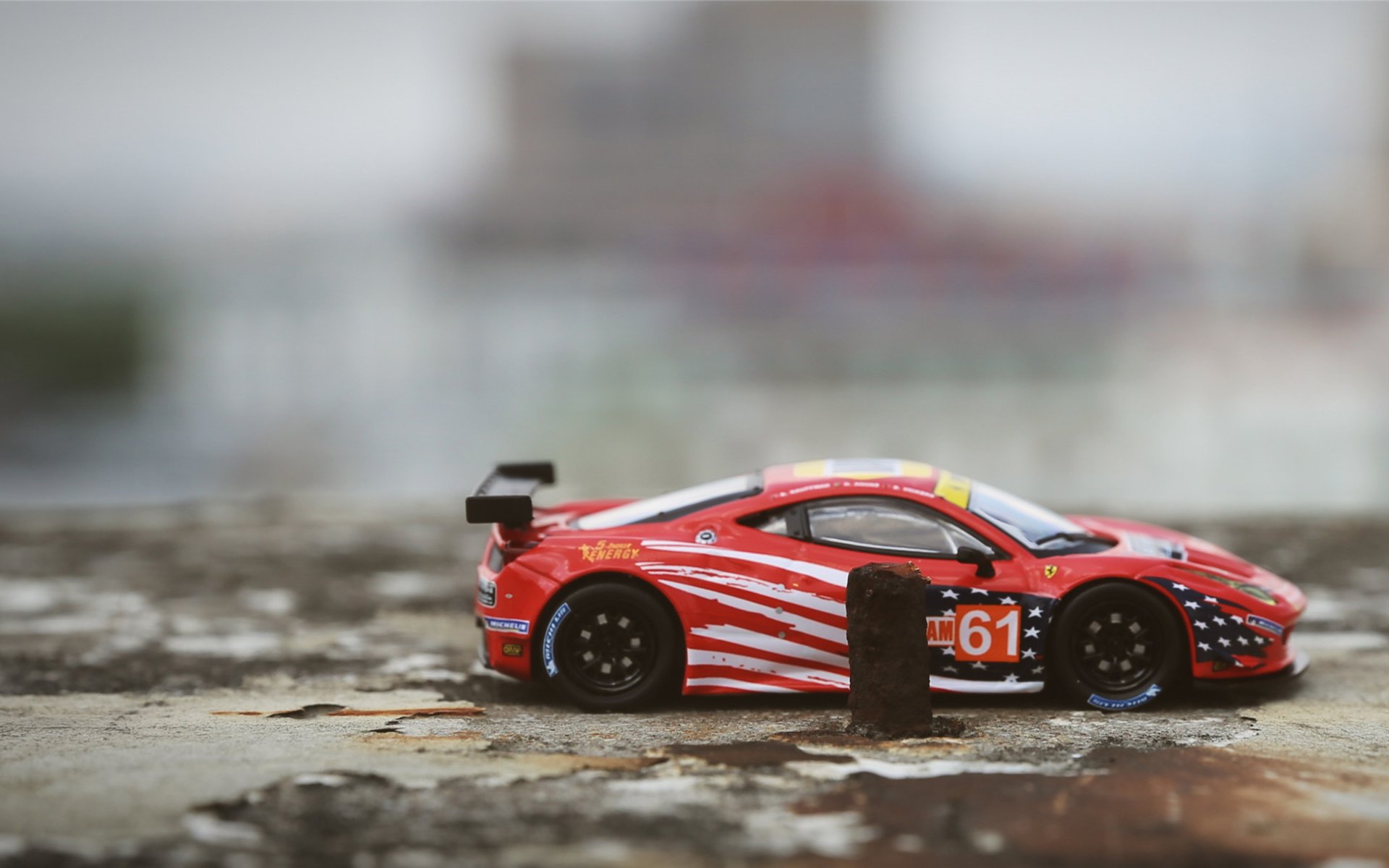 F1年度争冠焦点战与黄蜂胜上海队，竞技之夜的激情交响